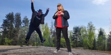 Taiteiden yön korkein keikka – Eesa & Väinö Honkanen