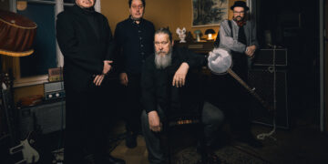 Svart Helsinki goes Taiteiden yö: Sörnäinen (live) Twin Serpent (Nor,live) artistihaastatteluja