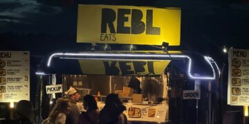 REBL RAVE - Open Deck